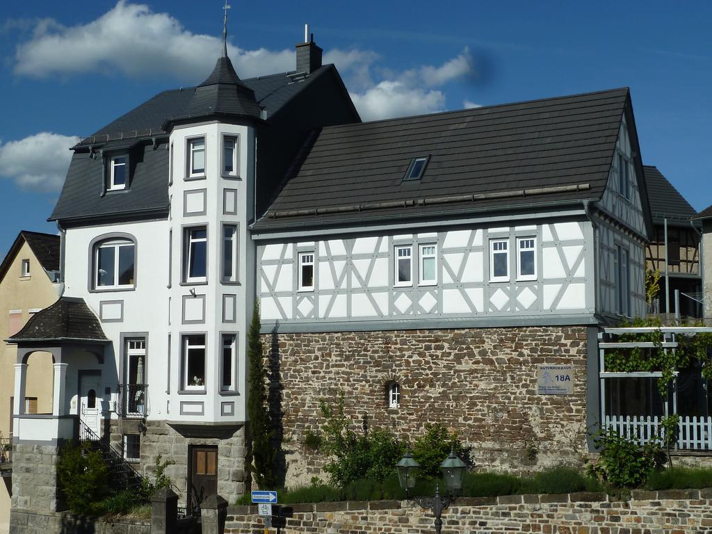 Apartments Im Chateau D'Esprit 霍格伦兆森 外观 照片